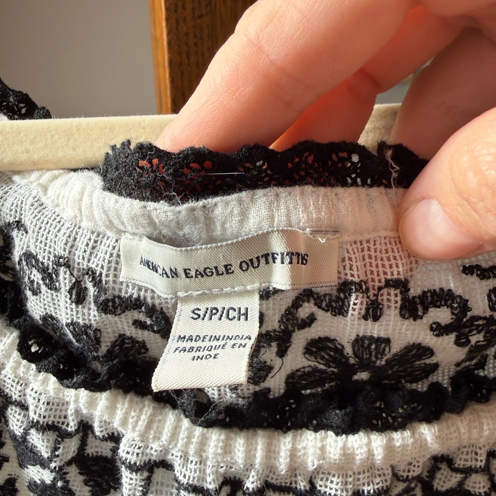 Embroidered Black and White Women's Top - Picture 3 of 6